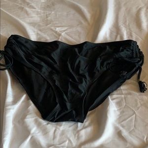 Catalina bikini bottom size XL (16/18).